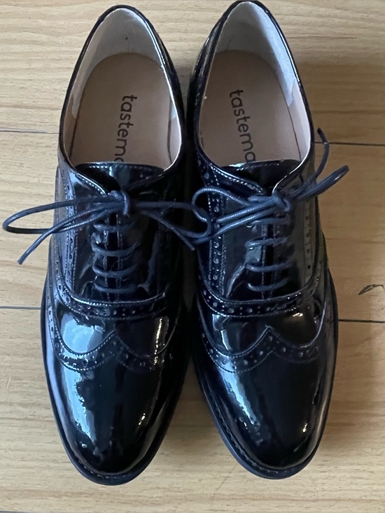 Other - Tastemaker Women’s Black Patent Wingtip Oxfords